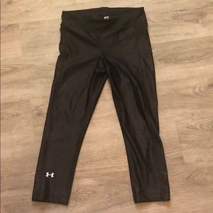 Under armour cropped leggings